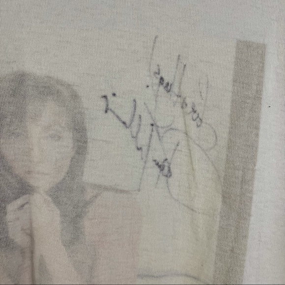 Vintage 2001 White Signed Pam Tillis Thunder & Roses Graphic Band Tee - Picture 12 of 12